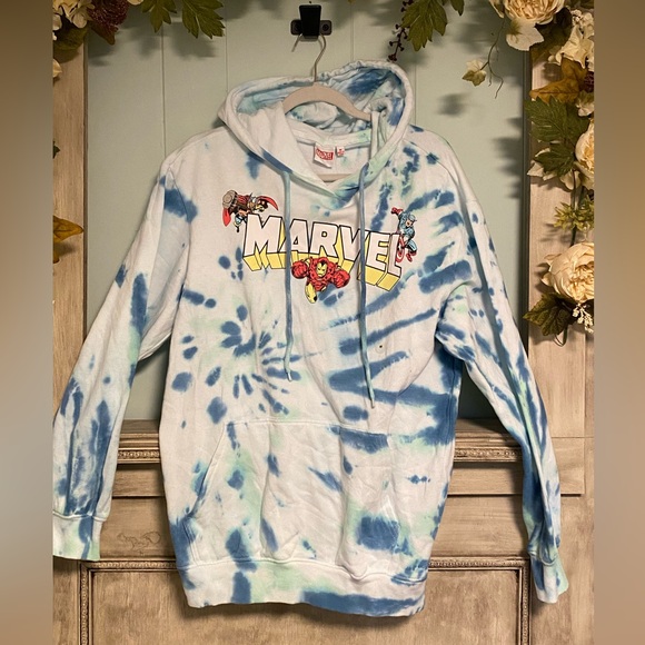 NWT Marvel Tie Dye Hooded Sweatshirt - Adult medium - Picture 1 of 3